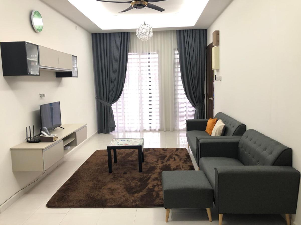 Evergreen 1 Homestay Kuantan Exteriör bild