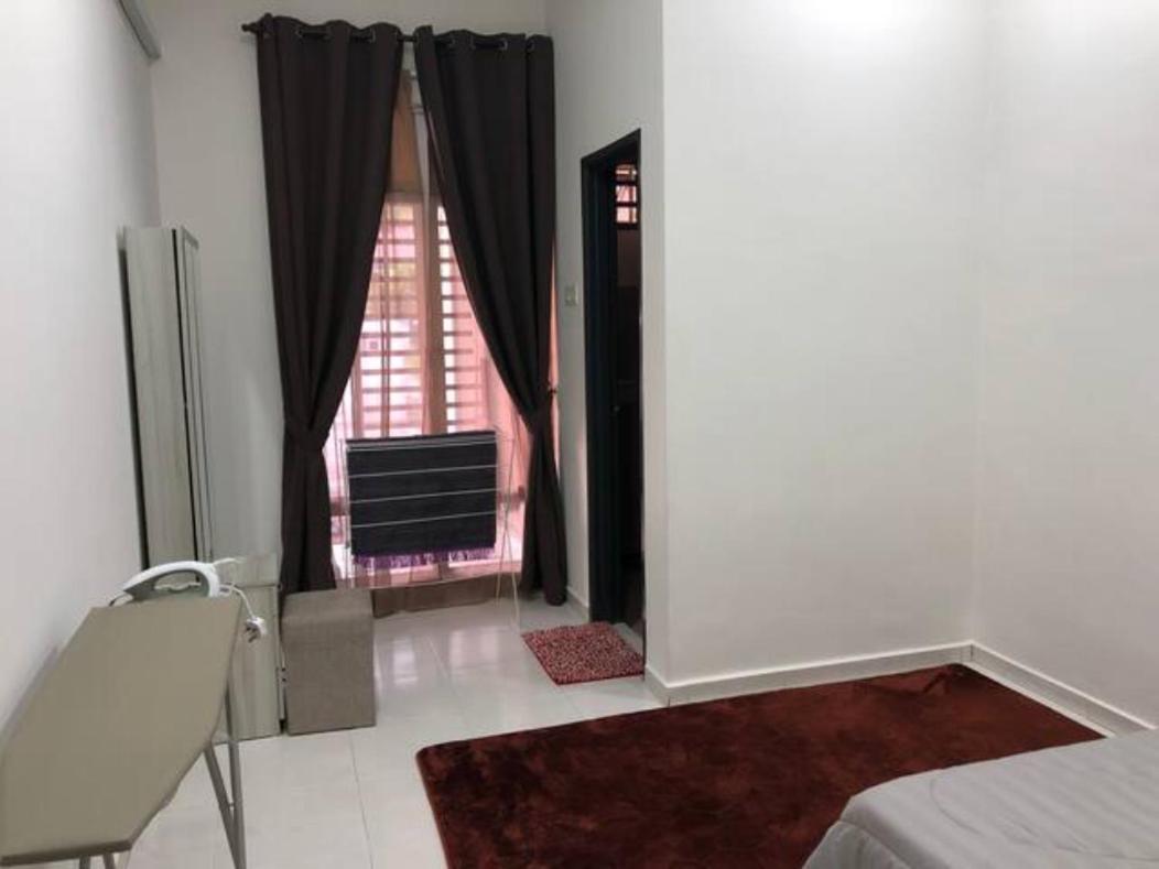 Evergreen 1 Homestay Kuantan Exteriör bild
